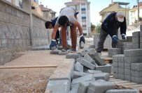 ZİYA GÖKALP - Karaman Belediyesi Yarım Kalan Kaldırımları Yapıyor