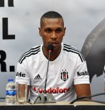 BUNDESLIGA - Marcelo Açıklaması 'Formayı Hak Ediyoruz'