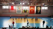 Rize'de Bölgesel Bayan Voleybol Müsabakaları Başladı