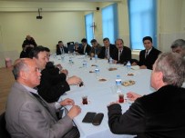 VURAL KAVUNCU - Milletvekili Kavuncu Hisarcık'ta Sorunları Dinledi