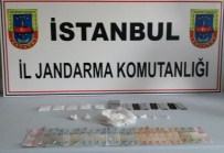 AMFETAMIN - Üniversite Öğrencilerine Satılmak Üzere İstanbul'a Getirilen 30 Bin TL'lik Uyuşturucu Madde Ele Geçildi