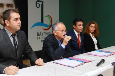 Bayraklı'da Memurların Toplu Sözleşme Sevinci