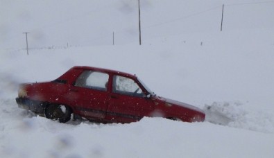 Kars'ta Kar Yağışı Etkili Oldu