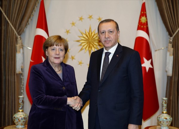 Cumhurbaşkanı Erdoğan Merkel'i kabul etti