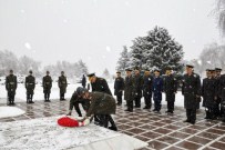 5. Genelkurmay Başkanı Orgeneral Gürman Devlet Mezarlığı'nda Anıldı