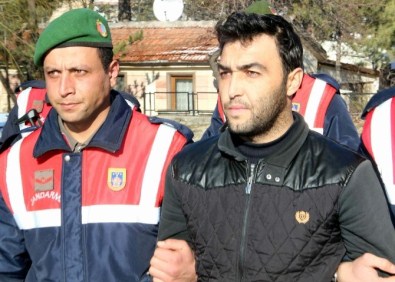 Babaannesi Ve Dedesini Öldürdüğü İddia Edilen Zanlı Tutuklandı