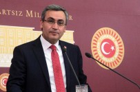 CHP'de Atatürk'ün Resmini İndirme Tartışmaları