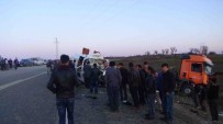 ÖĞRENCİ SERVİSİ - Diyarbakır'da feci kaza: 7 ölü, 16 yaralı