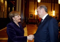 Erdoğan Merkel'le Görüştü