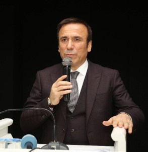 Genç Açıklaması 'Konferanslar Devam Edecek'