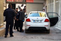 BURSA EMNIYET MÜDÜRLÜĞÜ - Kiralık Otomobilde Molotof İhbarı Polisi Alarma Geçirdi