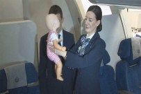 KABİN MEMURLARI - Alkışlar THY'nin Kabin Ekibine Bebeğin Hayatını Kurtardılar