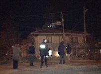 PELITÖZÜ - Baca Yangını Korkuttu