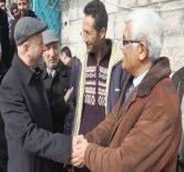 SİGARAYLA MÜCADELE - Çolakbayrakdar, 'Sigarayla Kendinizi Ateşe Atmayın!'