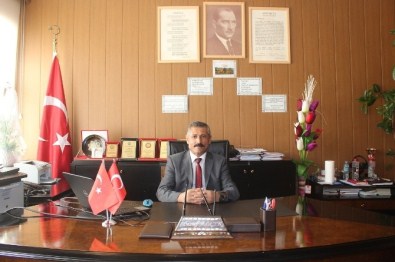 İlçe Milli Eğitim Müdürü Yusuf Alçık'tan Öğretmen Ve Öğrencilere Başarı Dileği