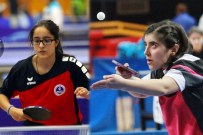 NESLİHAN KAVAS - Kavas İtalya'ya, Töz İse Çek'e Gidiyor