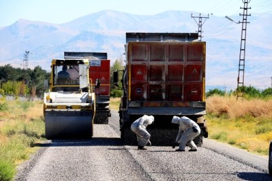 Malatya Büyükşehir Belediyesi, 2015'Te Bin 200 Km Asfalt Çalışması Yaptı