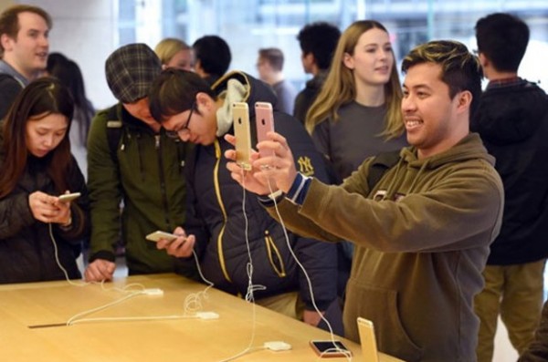 Yeni Iphone'lar dokunmatik olmayacak