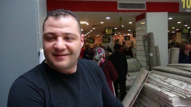 Açılışa Özel Kampanyayı Duyan Mağazaya Koştu