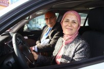 ÖMER VURAL - Çekilişten 120 Bin Liralık Bmv Kazandı Ama Ehliyeti Yok