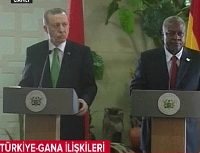 Cumhurbaşkanı Erdoğan, Gana Cumhurbaşkanı Mahama ile basın toplantısı düzenledi