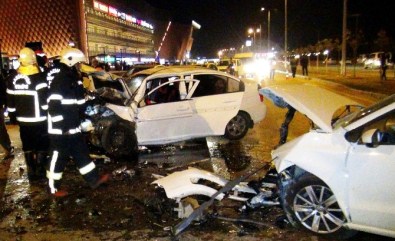Gaziantep'te Trafik Kazası Açıklaması 3 Yaralı