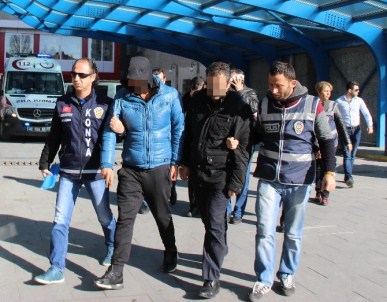 'Kuzu Lazım Mı?' Şifresiyle Kadınlara Zorla Fuhuş