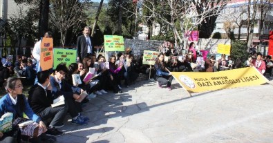 Öğrencilerden Etwinnig Etkinliği