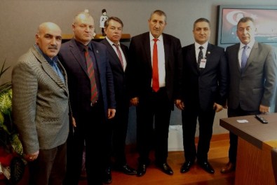 STK Temsilcilerinden AK Partili Aras'a Ziyaret