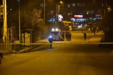 Üniversite Yakınındaki Şüpheli Valiz Polisi Alarma Geçirdi