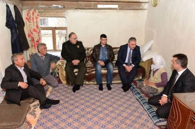 Vali Okur; 'Vatanını Canından Aziz Bilen Kahramanlarımızla Gurur Duyuyoruz'