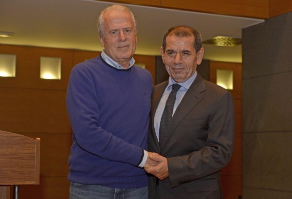 Mustafa Denizli istifa etti