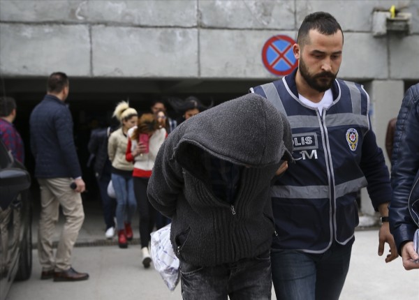 Ankara'da 'sauna' operasyonu: 21 gözaltı