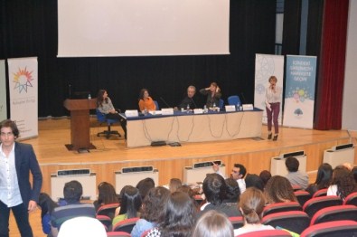 8 Mart Dünya Kadınlar Günü'nde YTÜ'de Yıldız Geçidi