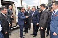 Adalet Bakanı Bozdağ İzmir Adliyesini Gezdi