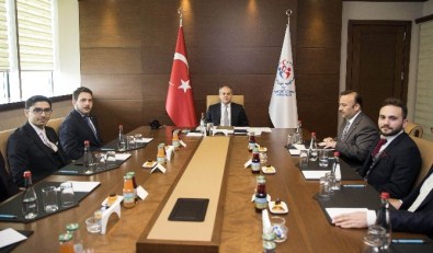 Bakan Çağatay Kılıç, Genç İslam Dünyası STK'lar Birliği Yönetimini Kabul Etti