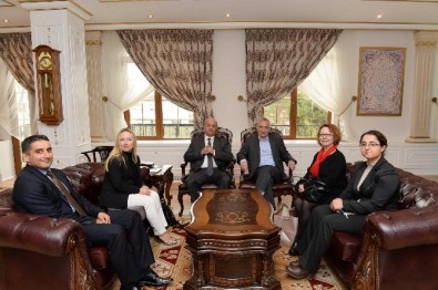 Çek Başkonsolos Mares'ten Vali Vekili Tanç'a Ziyaret