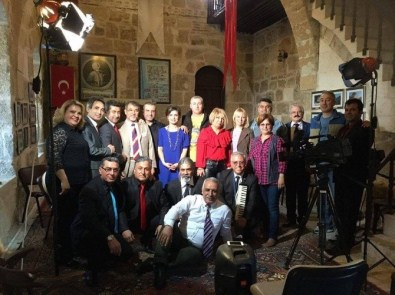 Çgc Türk Halk Müziği Korosu TRT'de