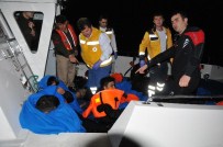 Ege'de Mültecileri Taşıyan Tekne Battı Açıklaması 5 Ölü