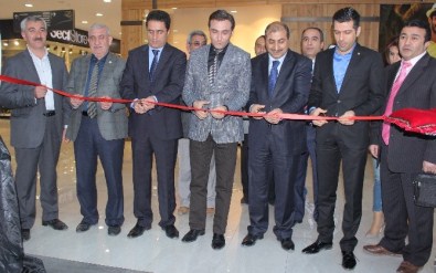 Elazığ'da Tarım Ve İnsan Konulu Fotoğraf Sergisi Açıldı