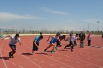 BAYRAK YARIŞI - Erzurum'da Puanlı Atletizm Heyecanı