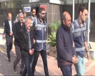 Eski Belediye Başkanına Rüşvet Gözaltısı