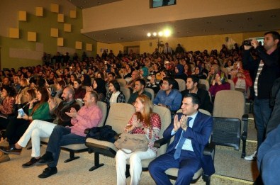 Harran Üniversitesinde 'Amazon Kraliçesi' Tiyatrosu