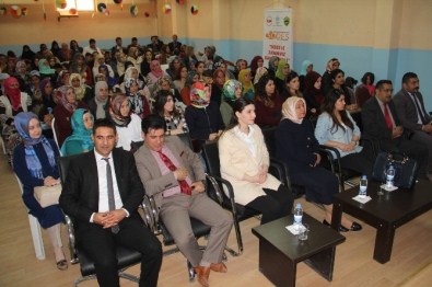 Iğdır'da 'Aile İçi Şiddet' Konferansı