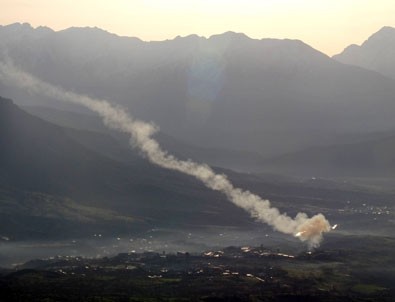 Obüsler PKK'yı vurdu!