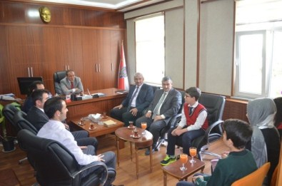 Öğrencilerden Polis Abilerine Mektup