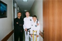 Dünya Şampiyonu Kadın Sporcudan Örnek Davranış