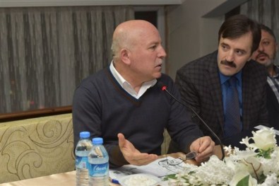 Sekmen, Estp Üyelerini Dinledi