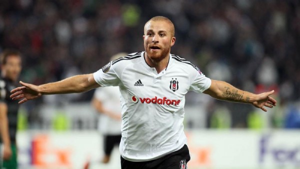 Gökhan Töre bu kez de hastalandı!
