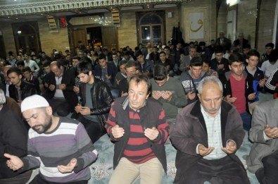 Antalya'da Müftü'den Öğrencilere YGS Duası